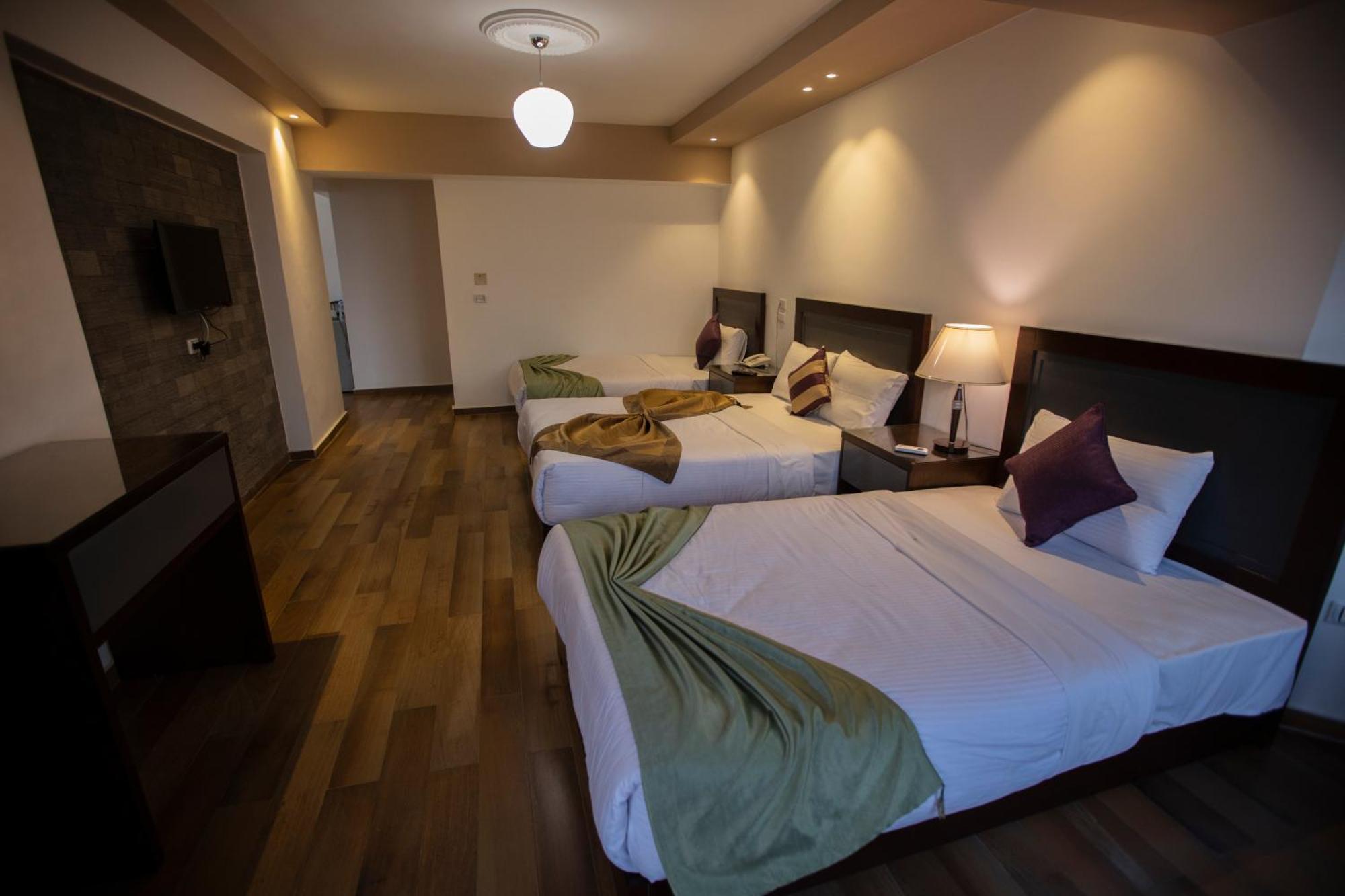 Nile Guardian Hotel Giza ภายนอก รูปภาพ